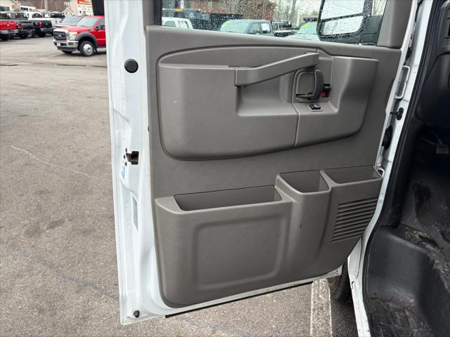 2019 Chevrolet Express Cutaway Work Van