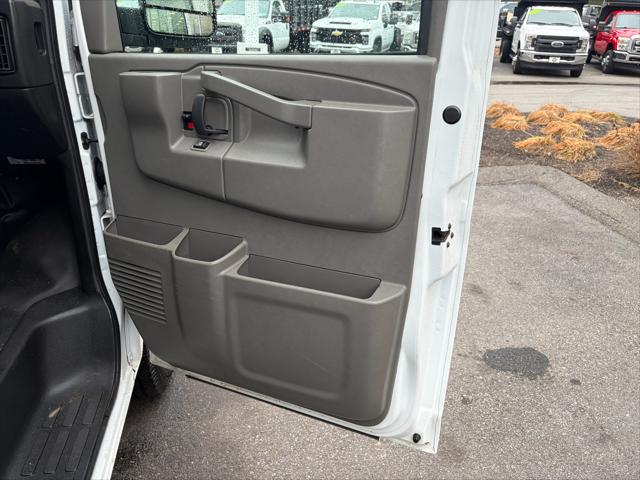 2019 Chevrolet Express Cutaway Work Van