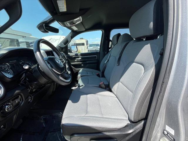 2024 Ram 1500 Big Horn Crew Cab 4x4 5'7" Box