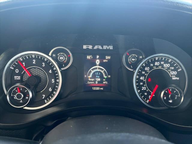 2024 Ram 1500 Big Horn Crew Cab 4x4 5'7" Box