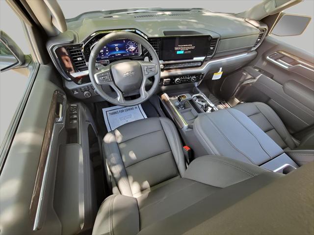 2025 Chevrolet Silverado 1500 4WD Crew Cab Standard Bed LT Trail Boss