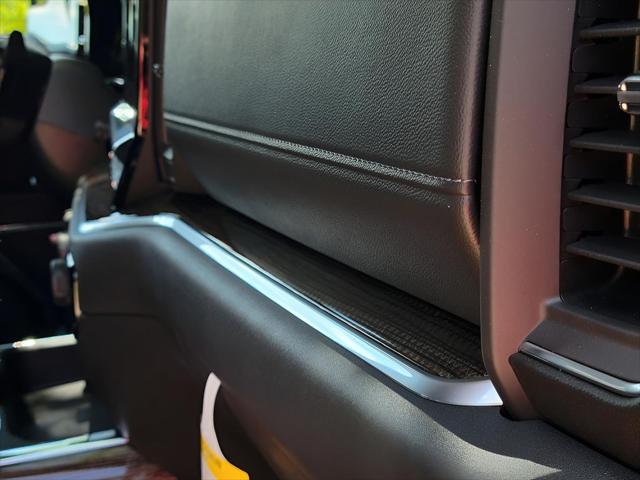 2025 Chevrolet Silverado 1500 4WD Crew Cab Standard Bed LT Trail Boss