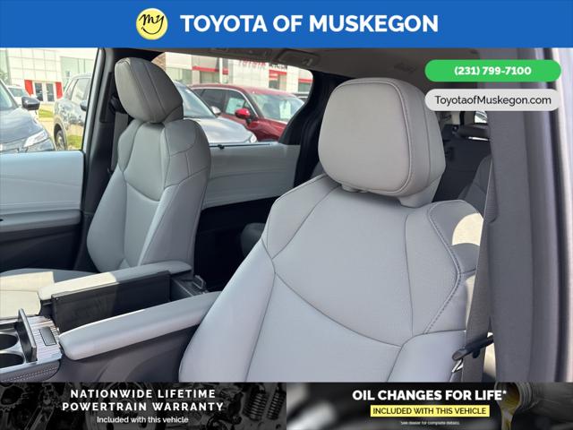 2025 Toyota Sienna XLE