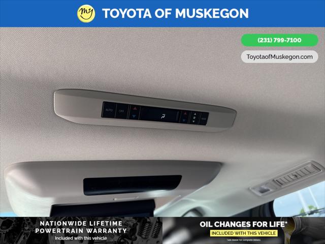 2025 Toyota Sienna XLE