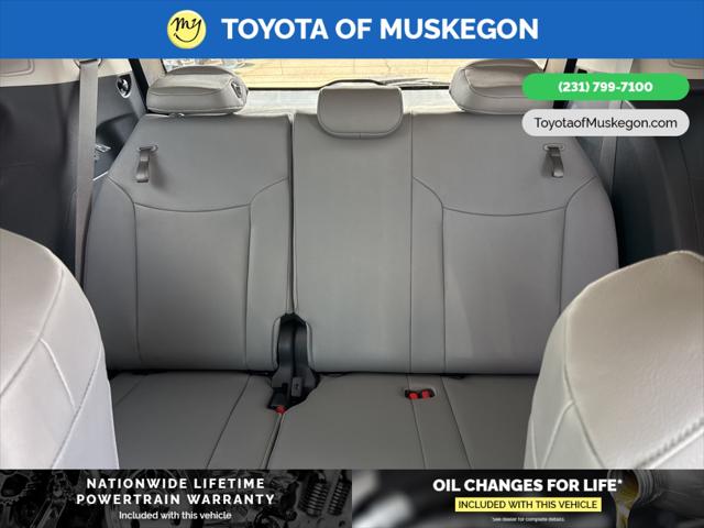 2025 Toyota Sienna XLE