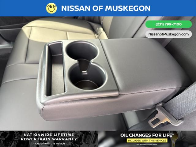 2025 Nissan Murano SV