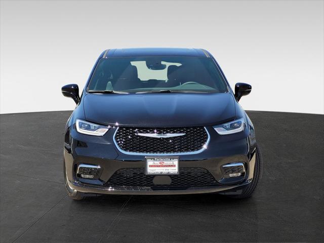 2025 Chrysler Pacifica PACIFICA SELECT