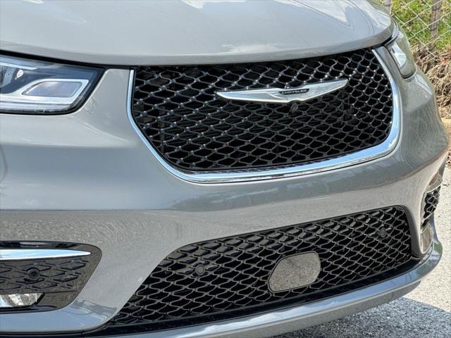 2025 Chrysler Pacifica PACIFICA SELECT