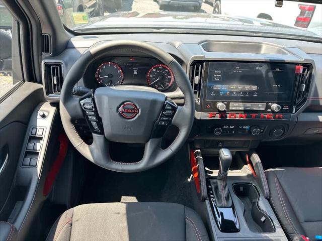 2025 Nissan Frontier Crew Cab PRO-X 4x2