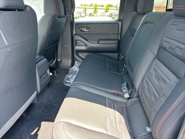 2025 Nissan Frontier Crew Cab PRO-X 4x2