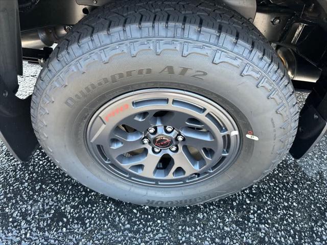 2025 Nissan Frontier Crew Cab PRO-X 4x2