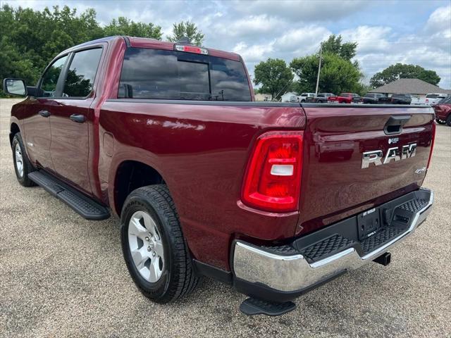 2025 RAM Ram 1500 RAM 1500 TRADESMAN CREW CAB 4X4 57 BOX
