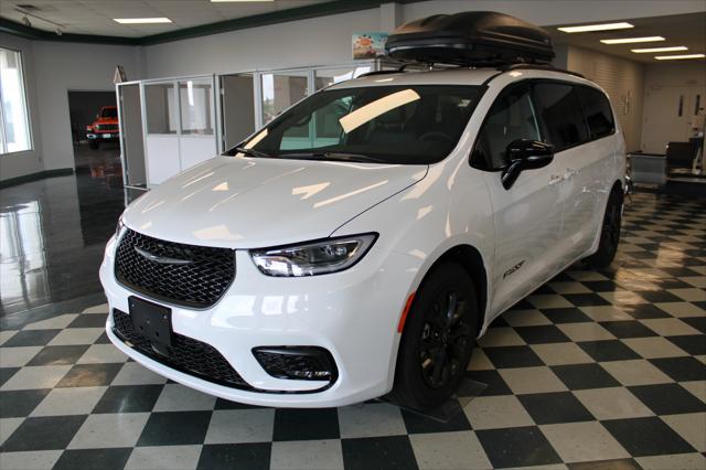 2025 Chrysler Pacifica PACIFICA SELECT 2025 Chrysler Pacifica PACIFICA SELECT