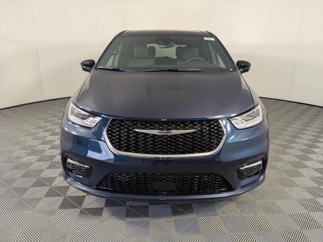 2025 Chrysler Pacifica PACIFICA SELECT