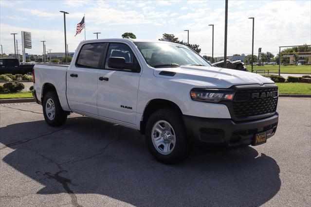 2025 RAM Ram 1500 RAM 1500 TRADESMAN CREW CAB 4X4 57 BOX