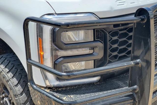 2023 Ford F-350 XLT