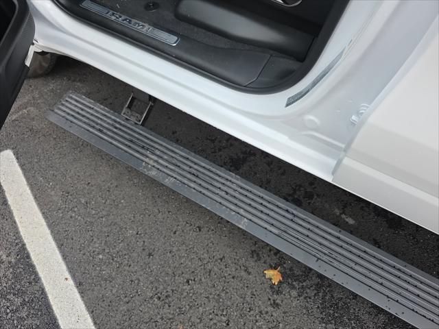 2026 RAM Ram 1500 RAM 1500 LIMITED CREW CAB 4X4 57 BOX