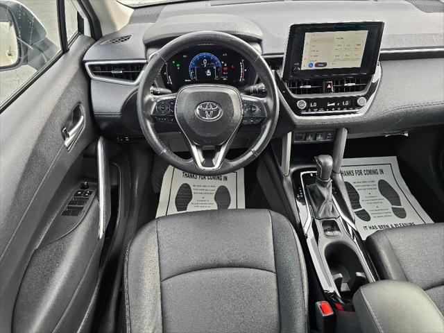 2023 Toyota Corolla Cross XLE