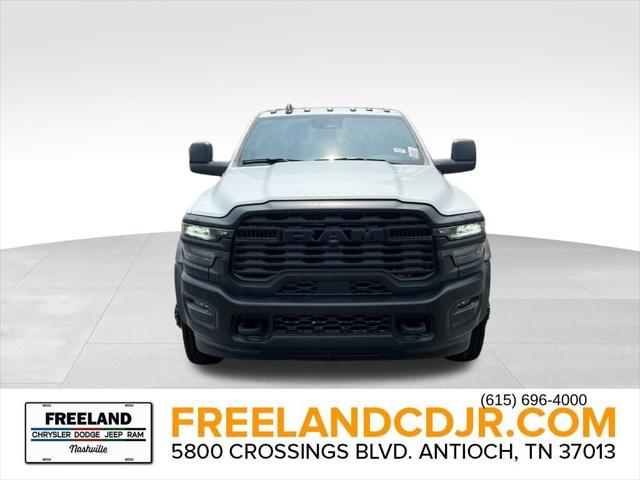 2025 RAM Ram 5500 Chassis Cab RAM 5500 TRADESMAN CHASSIS REGULAR CAB 4X4 84 CA 2025 RAM Ram 5500 Chassis Cab RAM 5500 TRADESMAN CHASSIS REGULAR CAB 4X4 84 CA