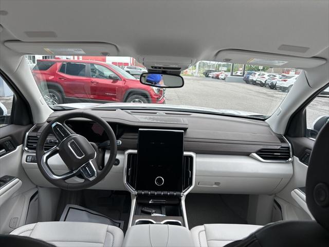 2025 GMC Acadia FWD Denali