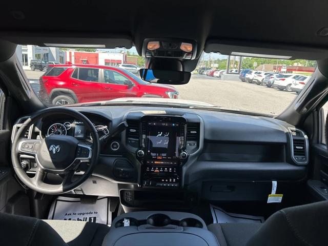 2025 RAM Ram 3500 RAM 3500 TRADESMAN CREW CAB 4X4 8 BOX