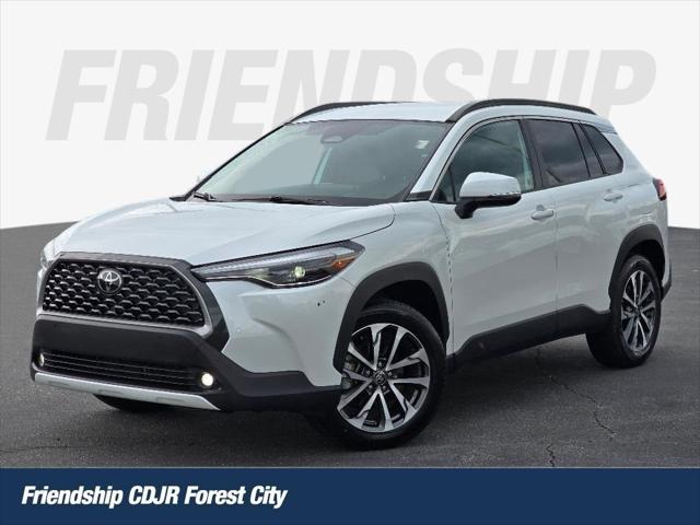 2023 Toyota Corolla Cross XLE