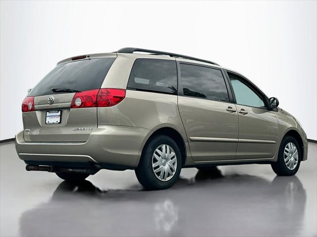 2006 Toyota Sienna LE
