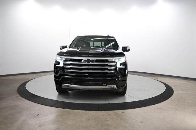 2023 Chevrolet Silverado 1500 4WD Crew Cab Short Bed High Country