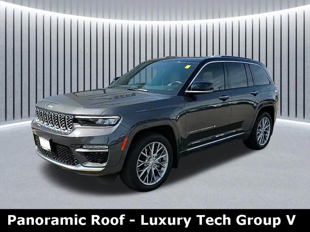 2022 Jeep Grand Cherokee 4xe Summit 4x4 2022 Jeep Grand Cherokee 4xe Summit 4x4