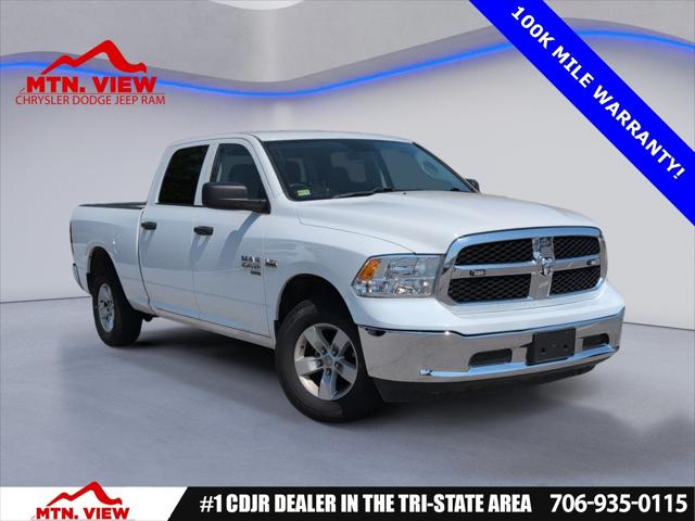 2022 RAM 1500 Classic SLT Crew Cab 4x4 64 Box