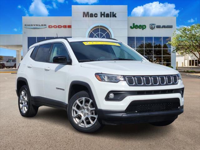 2022 Jeep Compass Latitude Lux 4x4