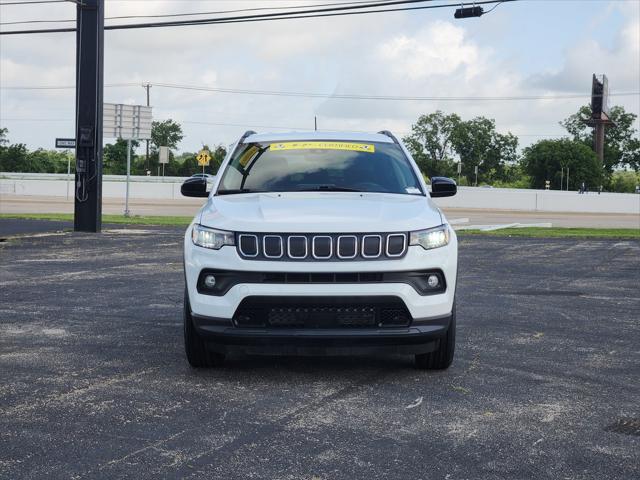 2022 Jeep Compass Latitude Lux 4x4