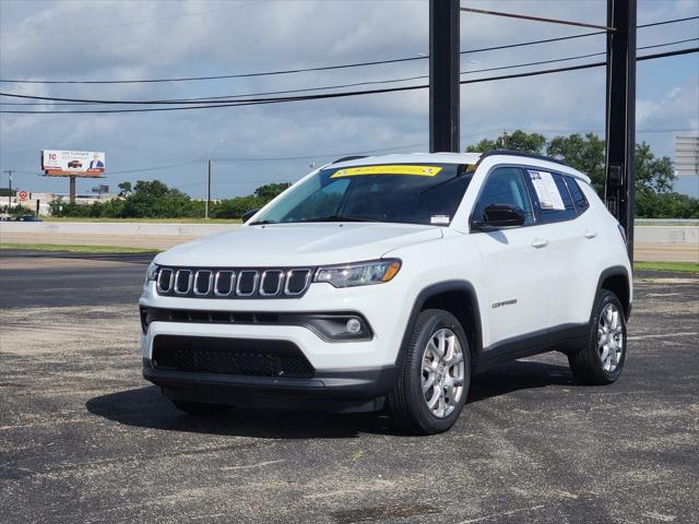 2022 Jeep Compass Latitude Lux 4x4