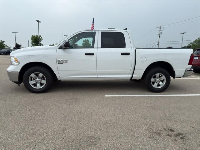 2023 RAM 1500 Classic SLT Crew Cab 4x4 57 Box