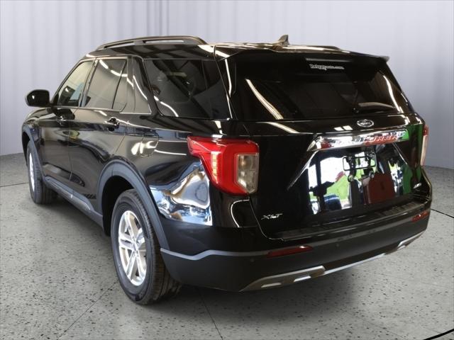 2022 Ford Explorer XLT 2022 Ford Explorer XLT