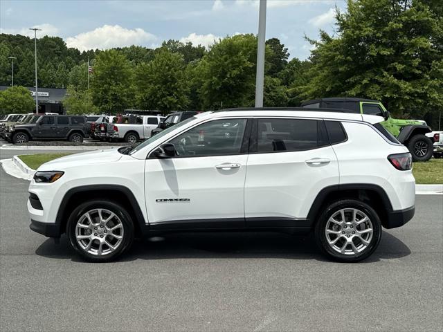 2022 Jeep Compass Latitude Lux 4x4