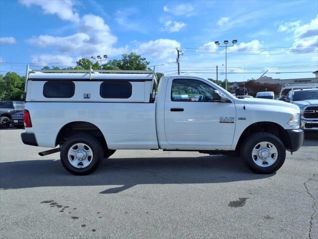 2017 RAM 3500 Tradesman Regular Cab 4x4 8 Box