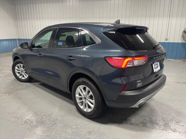 2022 Ford Escape SE Hybrid