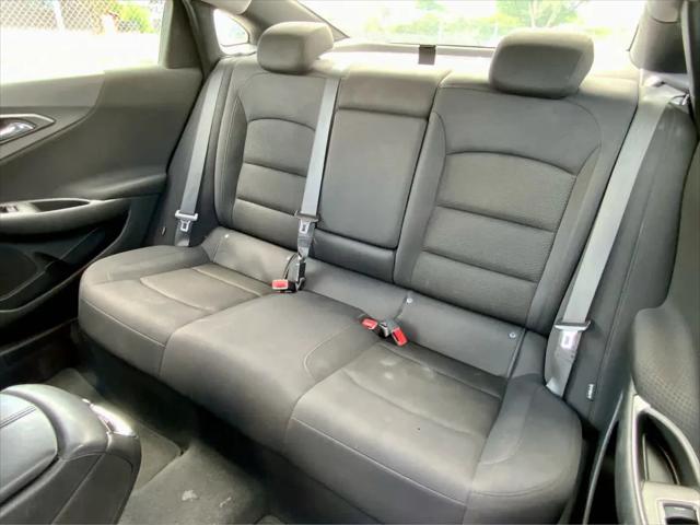 2023 Chevrolet Malibu FWD 1LT