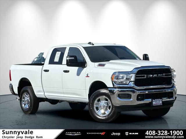 2024 RAM 2500 Tradesman Crew Cab 4x4 64 Box