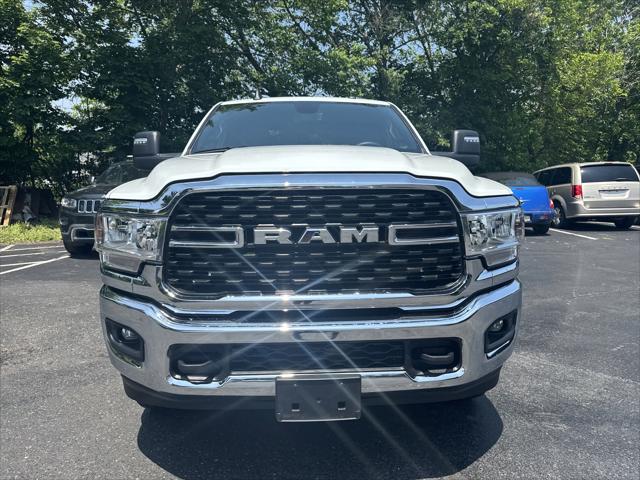 2024 RAM 2500 Big Horn Crew Cab 4x4 64 Box