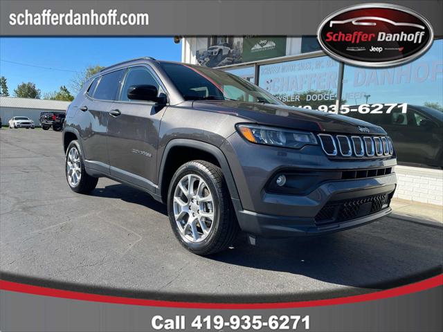 2022 Jeep Compass Latitude Lux 4x4 2022 Jeep Compass Latitude Lux 4x4