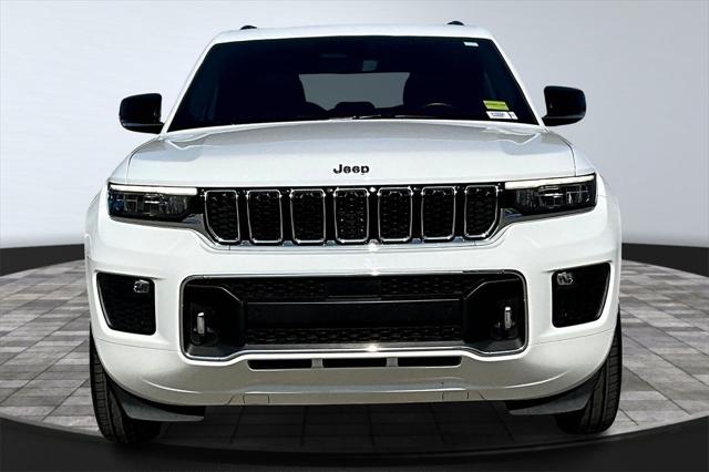 2022 Jeep Grand Cherokee Overland 4x2
