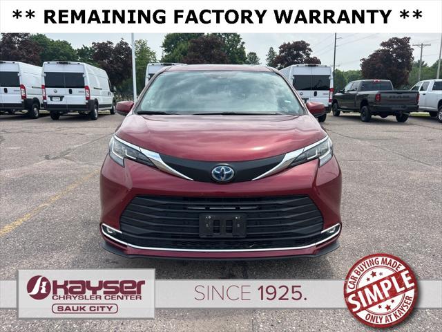 2023 Toyota Sienna XLE