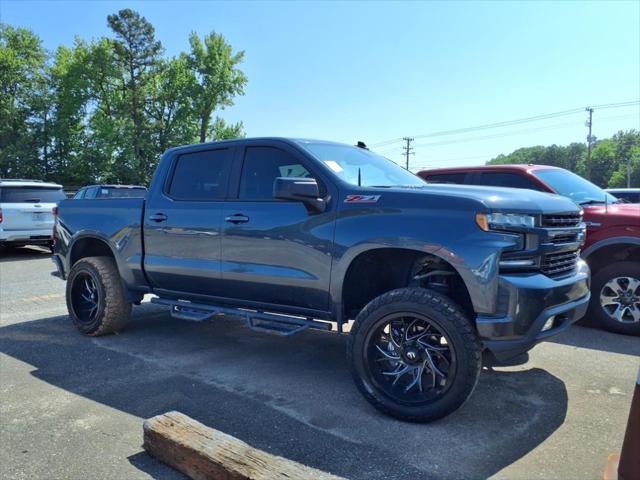 2020 Chevrolet Silverado 1500 4WD Crew Cab Short Bed RST
