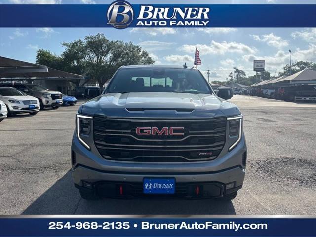 2024 GMC Sierra 1500 4WD Crew Cab Short Box AT4