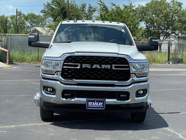 2024 RAM 3500 Big Horn Crew Cab 4x4 8 Box