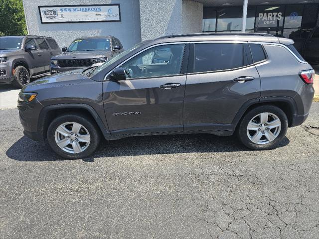 2022 Jeep Compass Latitude FWD