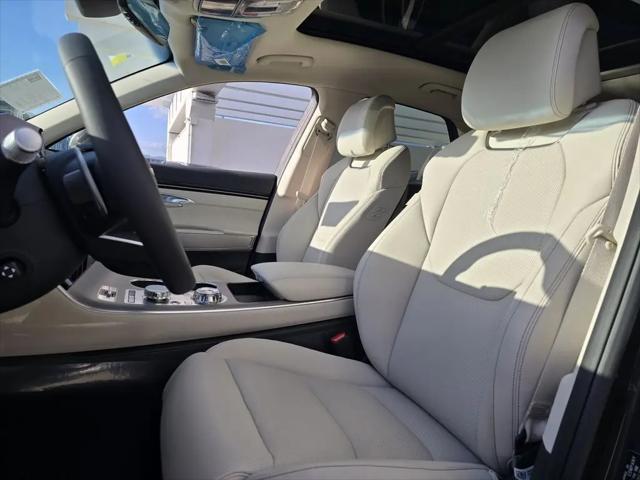 2026 Genesis GV70 2.5T Select