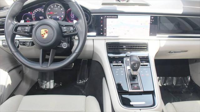 2022 Porsche Panamera 4S